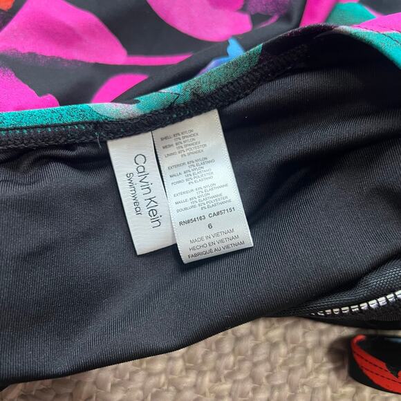 Calvin Klein One Piece Sz 6 - Picture 3 of 5